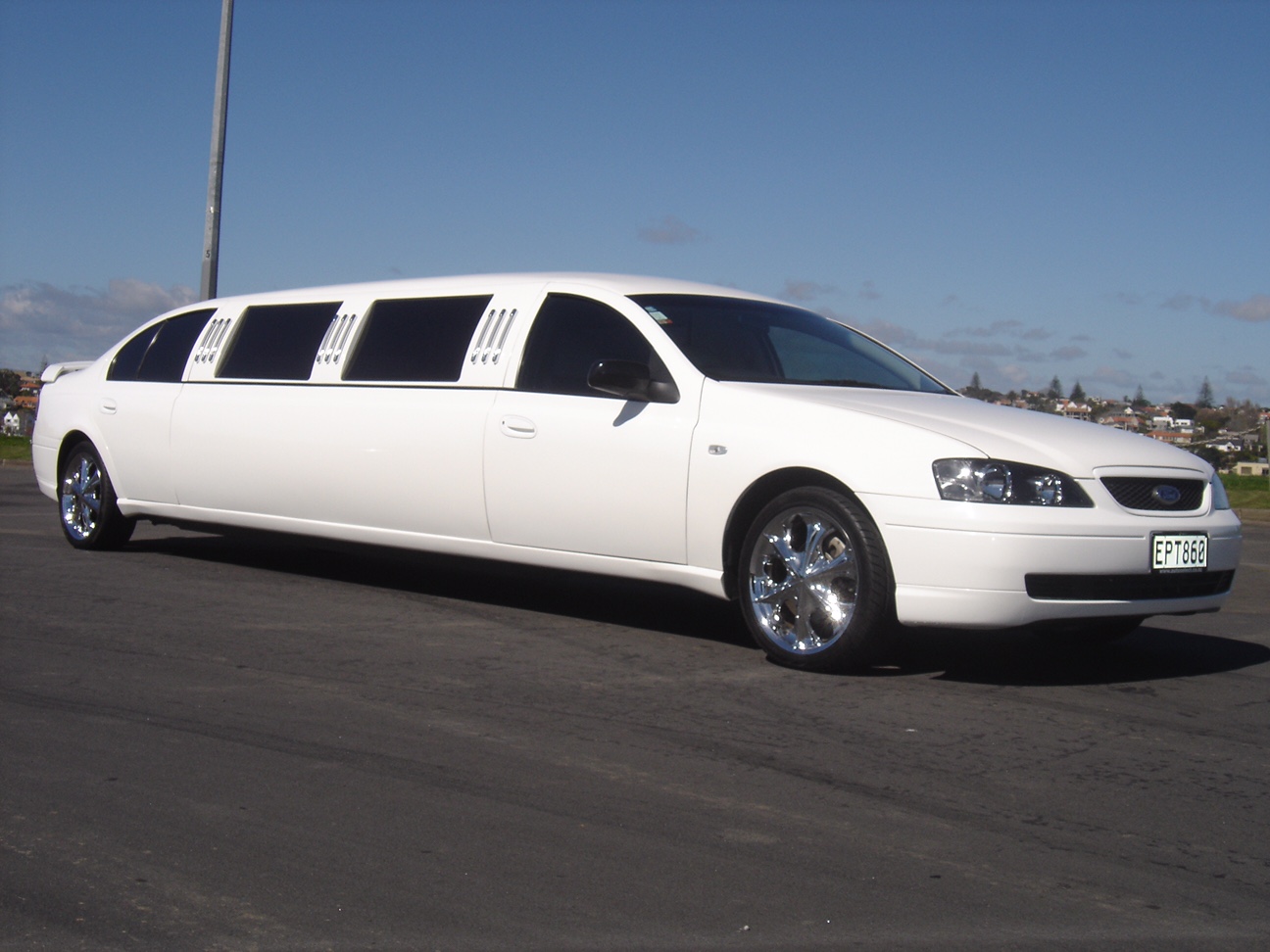 limo BA 072